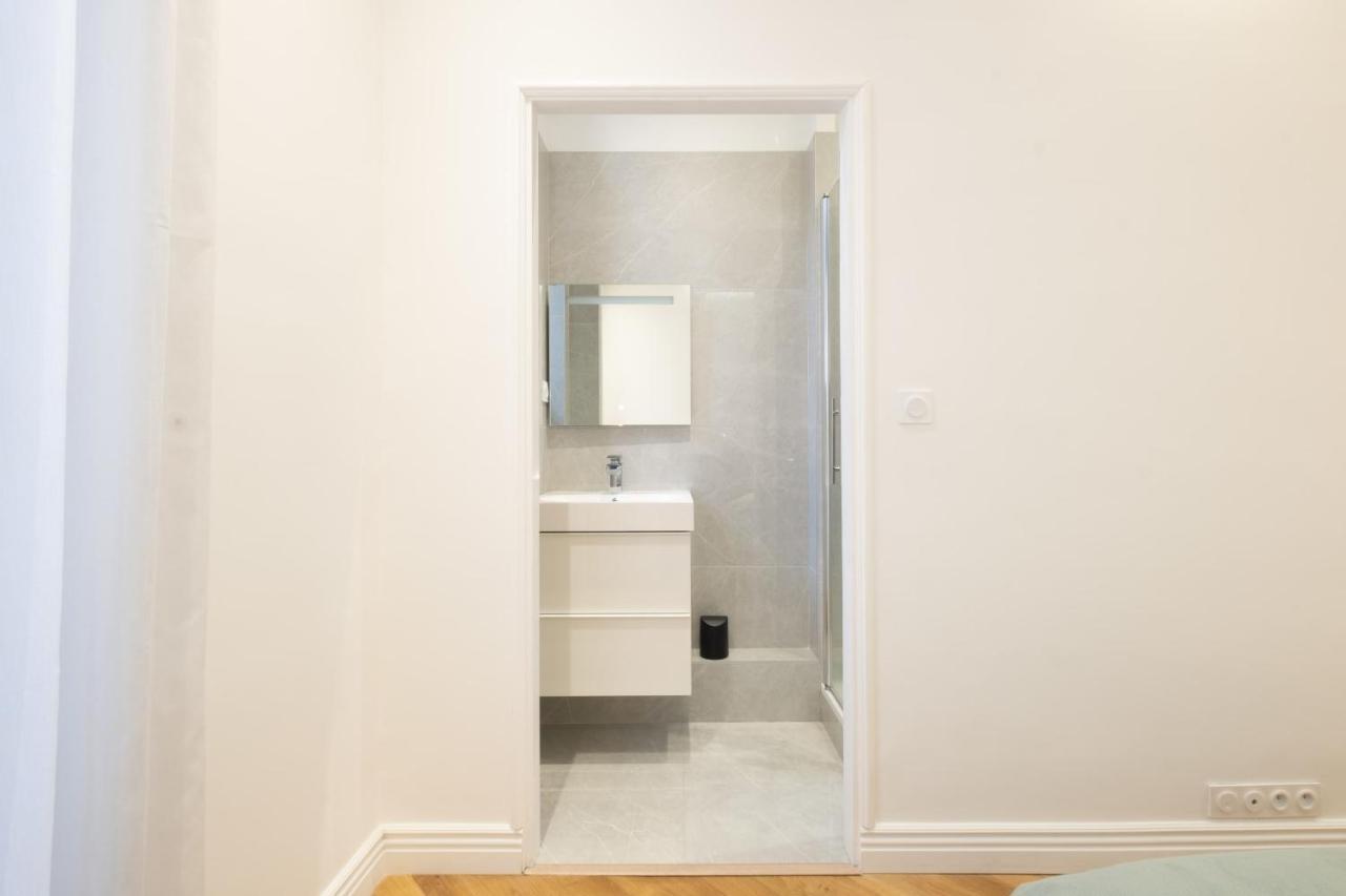 Apartment 3-br In The Heart Of Downtown Cannes